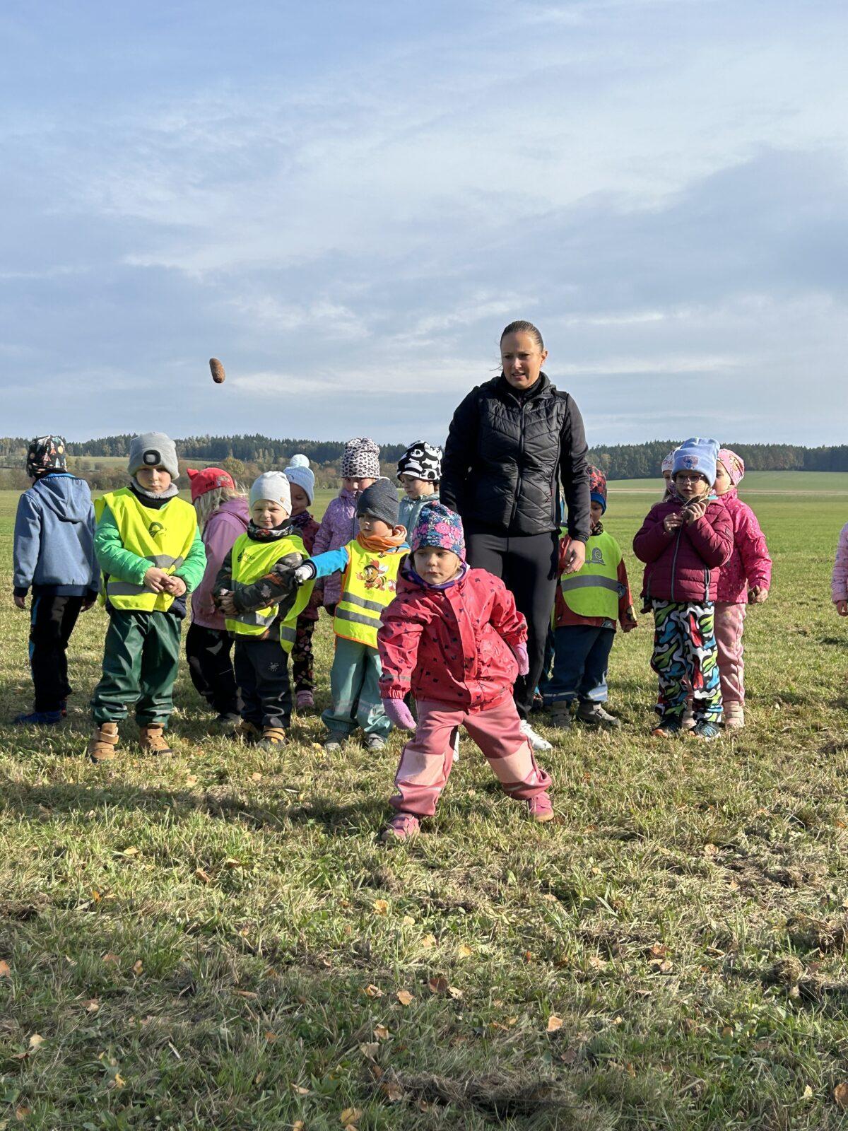 POUŠTĚNÍ DRAKA - 20