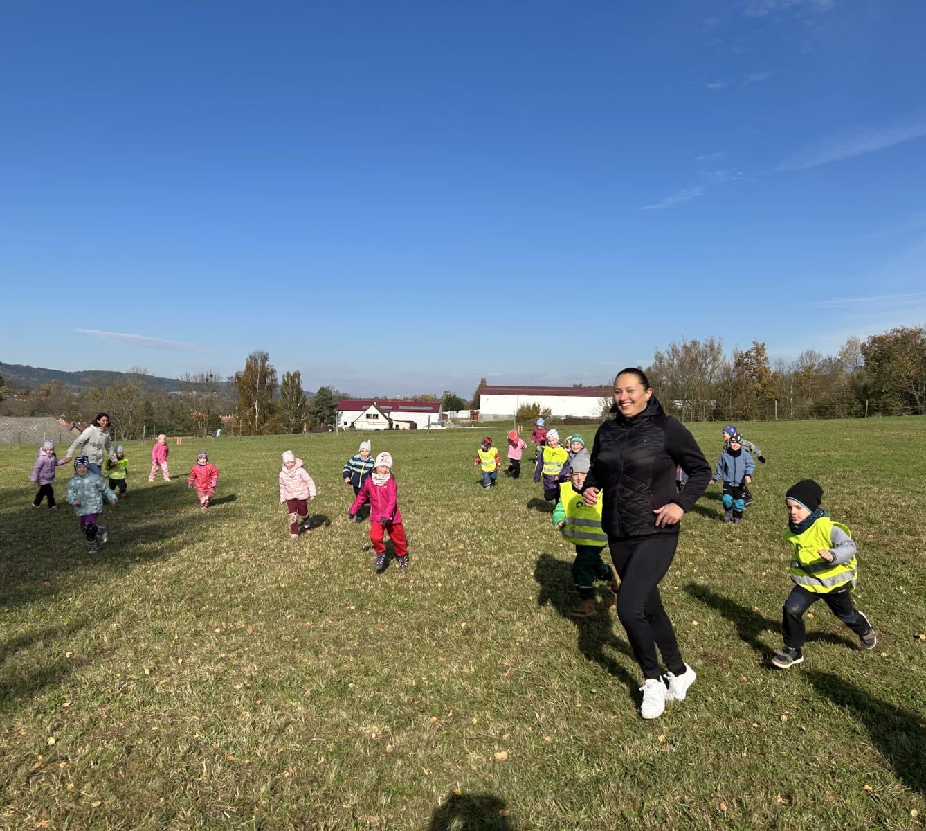 POUŠTĚNÍ DRAKA - 30