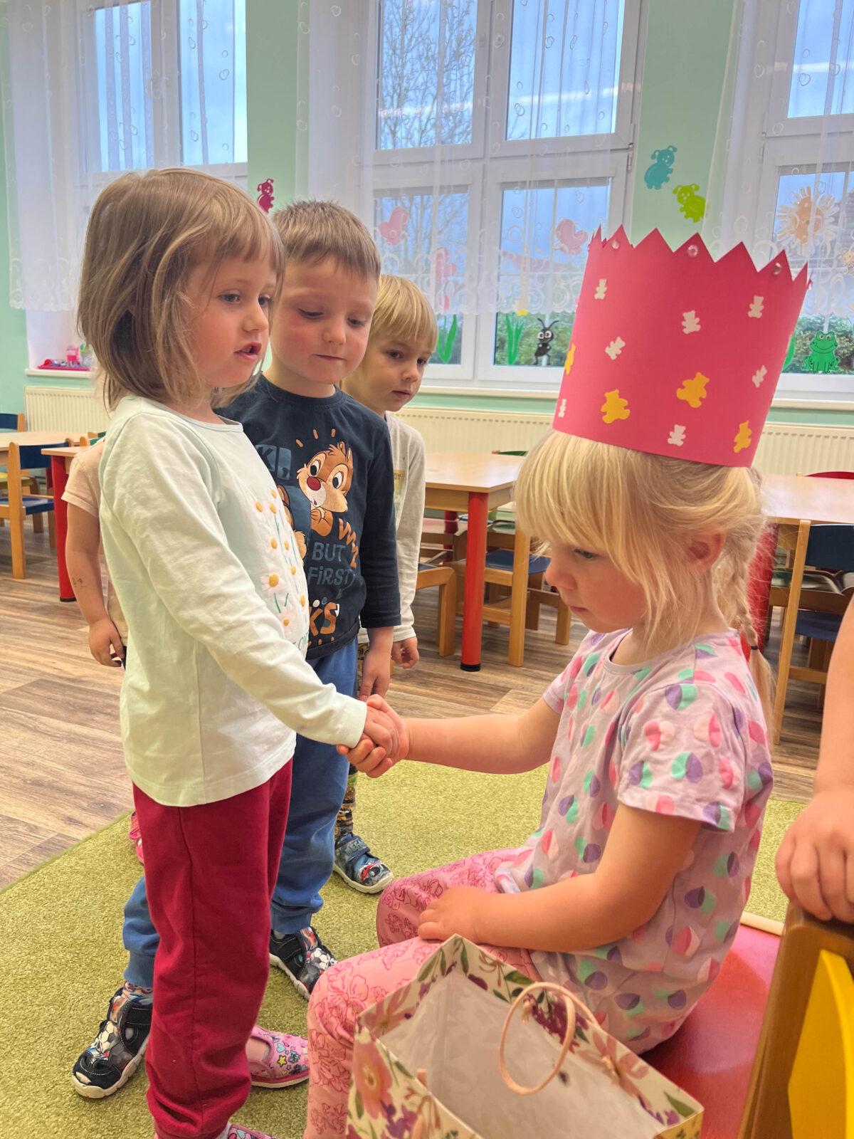 SLAVÍME: IVETKA MĚLA NAROZENINY - 6