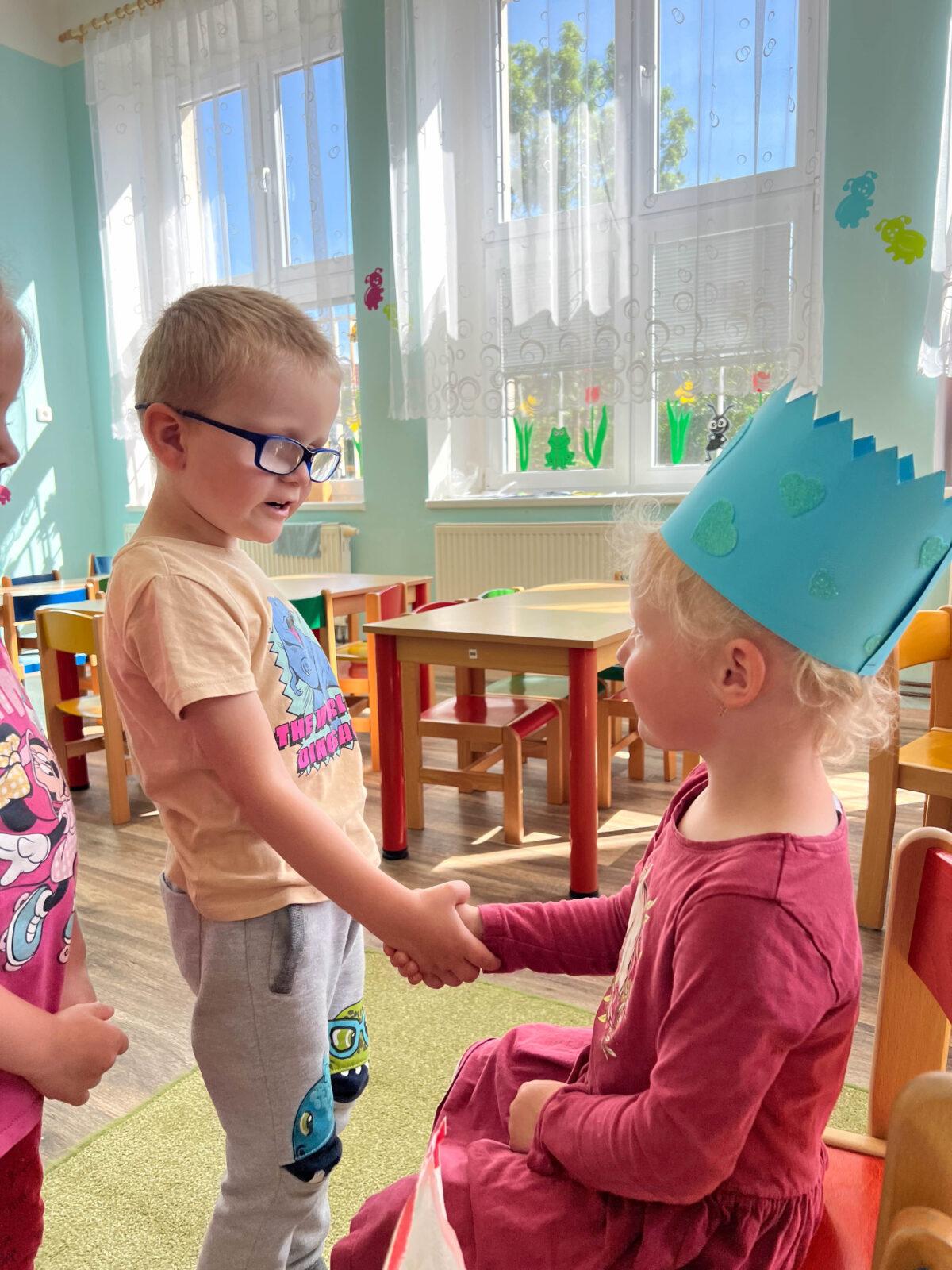 SLAVÍME: ESTERKA MĚLA NAROZENINY - 8