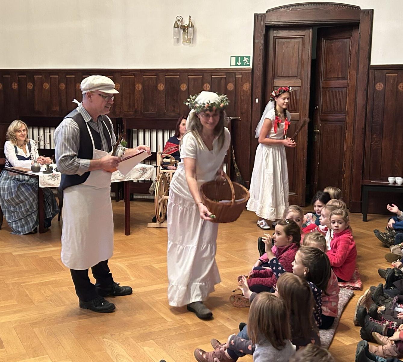 NÁVŠTĚVA MUZEA - VÁNOČNÍ TRADICE - 10