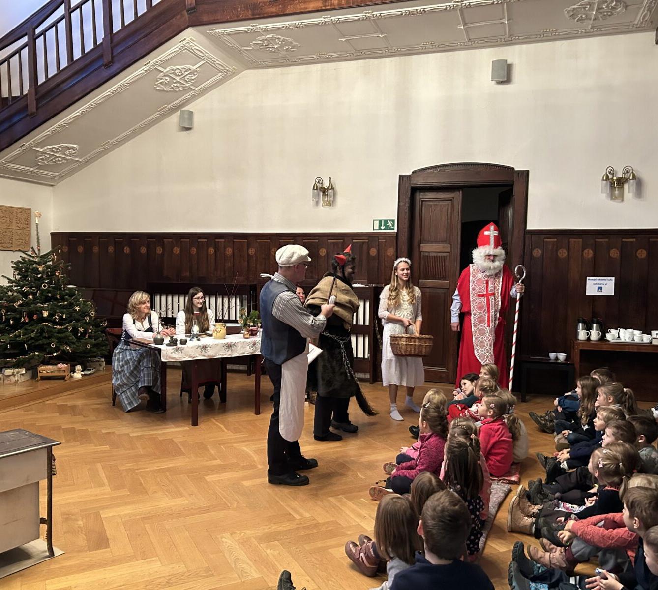 NÁVŠTĚVA MUZEA - VÁNOČNÍ TRADICE - 14