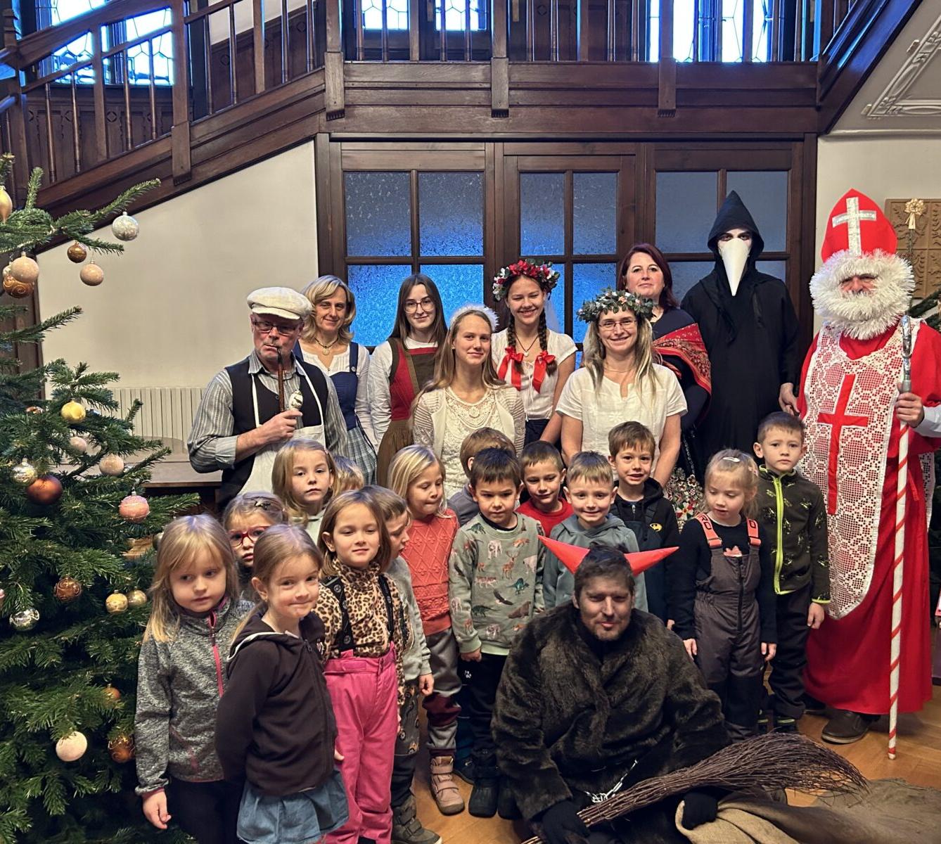 NÁVŠTĚVA MUZEA - VÁNOČNÍ TRADICE - 27