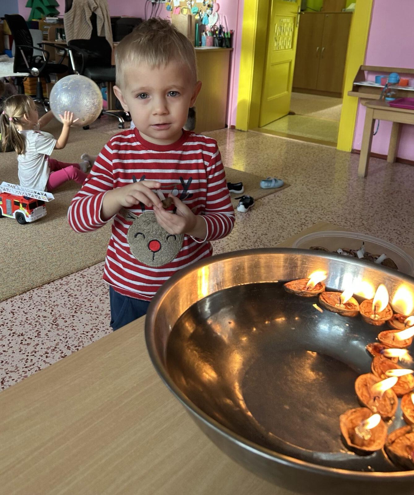 OHLÉDNUTÍ ZA VÁNOCI - 32