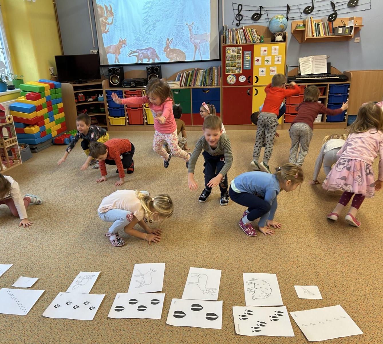 SOVIČKY: ,,CO DĚLAJÍ ZVÍŘATA V ZIMĚ" - 5