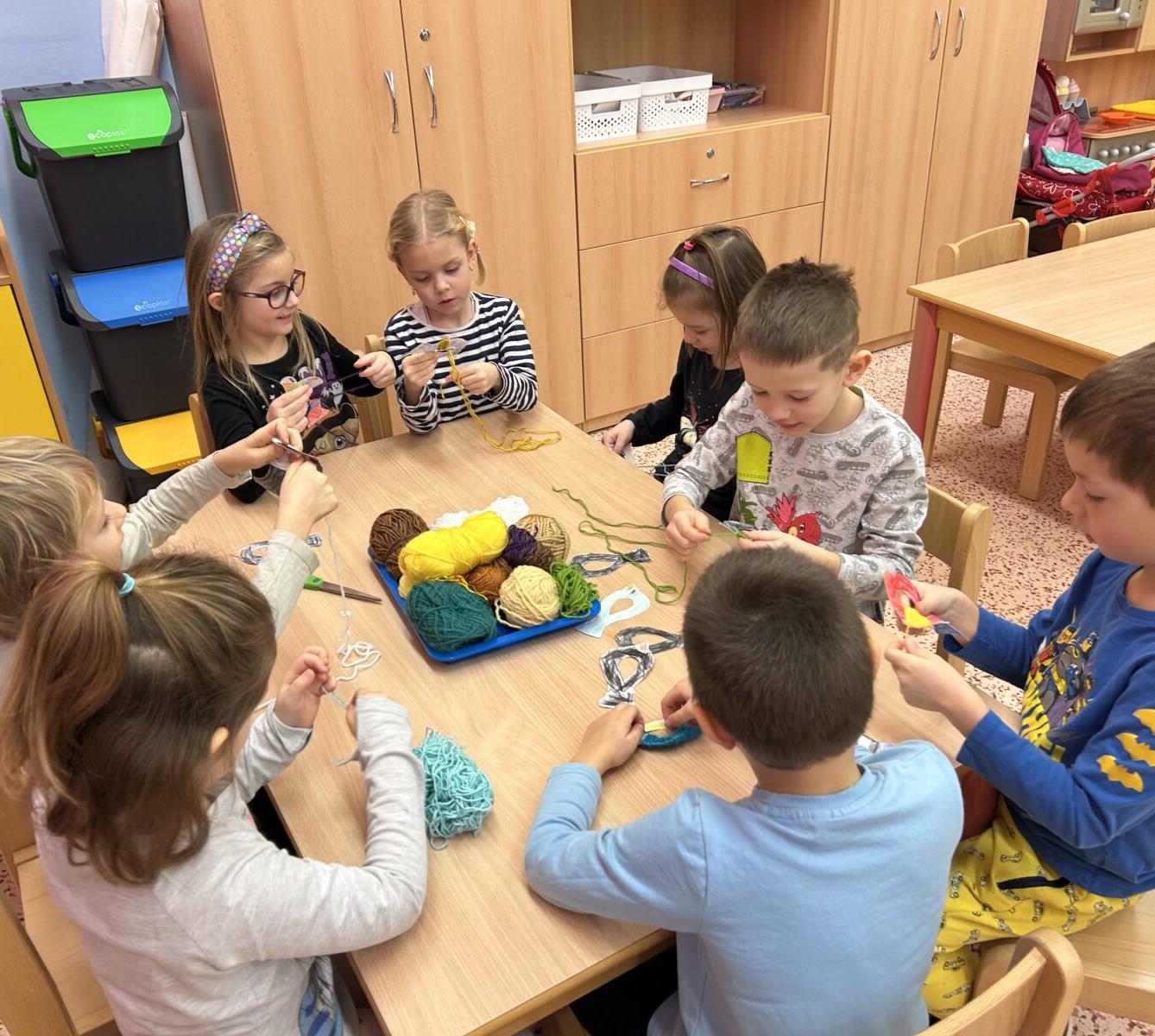 SOVIČKY: ,,CO DĚLAJÍ ZVÍŘATA V ZIMĚ" - 35