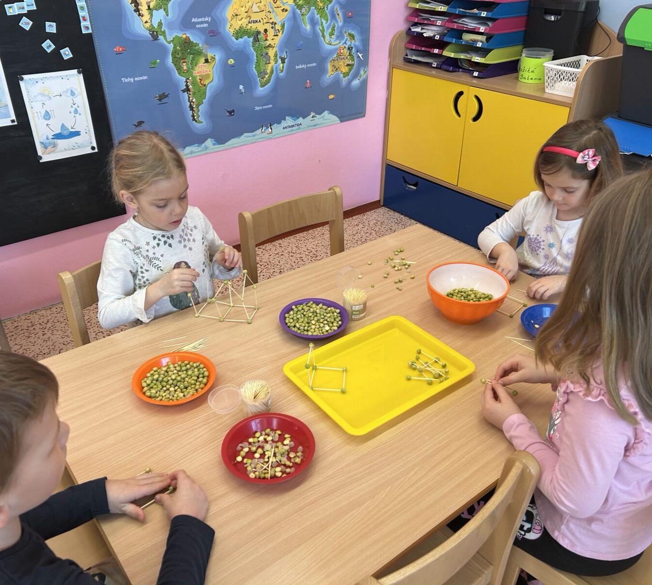 SOVIČKY: Z POHÁDKY DO POHÁDKY - 17