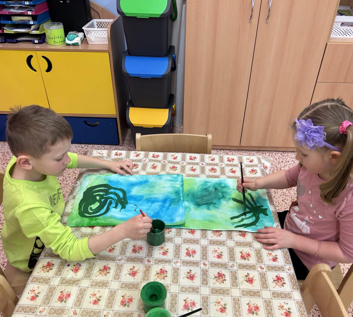 SOVIČKY: ,,O ZAKLETÝCH STROMECH, PŘIŠLO JARO DO VSI" - 35