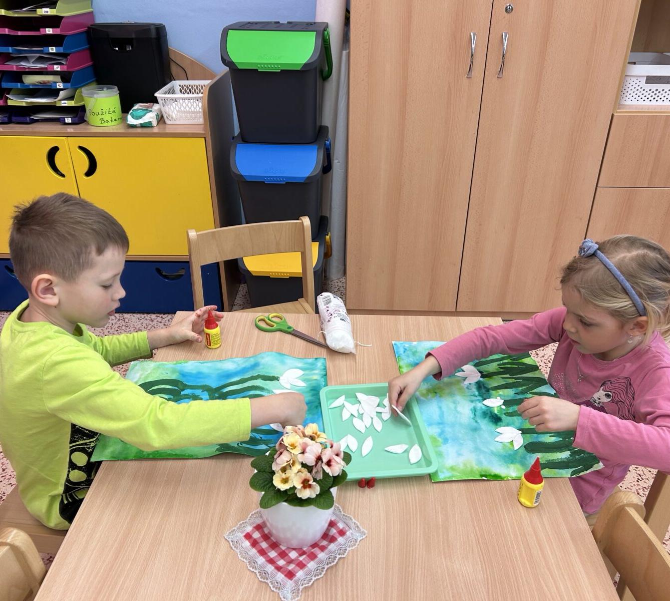 SOVIČKY: ,,O ZAKLETÝCH STROMECH, PŘIŠLO JARO DO VSI" - 37