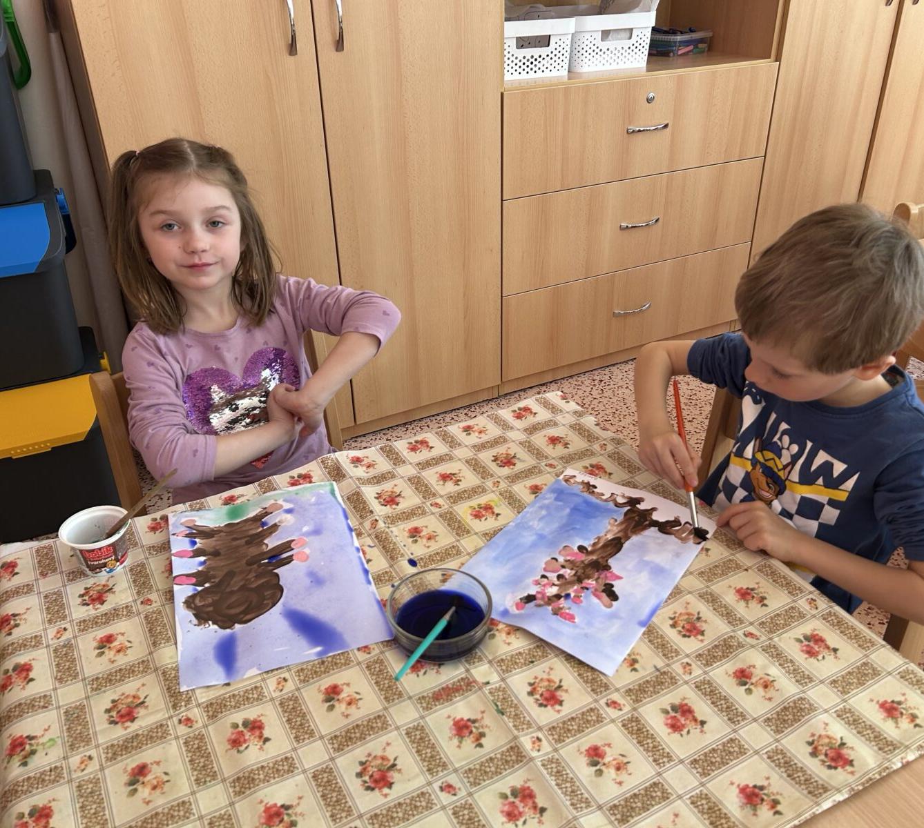 SOVIČKY: ,,O ZAKLETÝCH STROMECH, PŘIŠLO JARO DO VSI" - 48