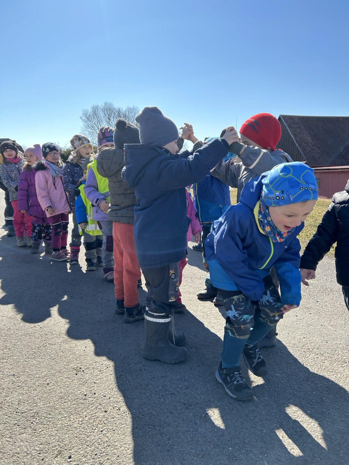 VYNÁŠENÍ MORENY - 16