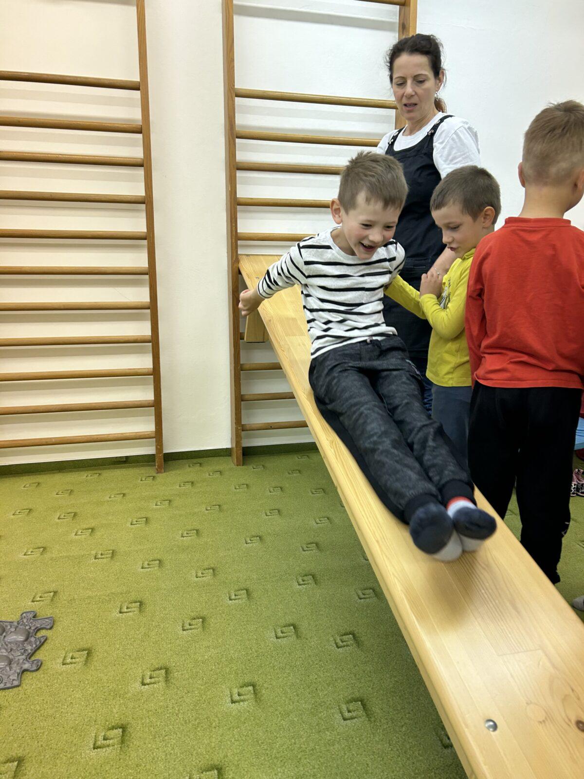 SOVIČKY: VE ZDRAVÉM TĚLĚ ZDRAVÝ DUCH - 32