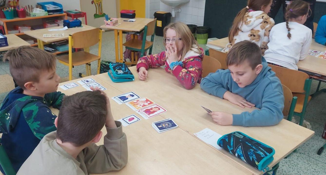 4. třída a Dobronuati - 8