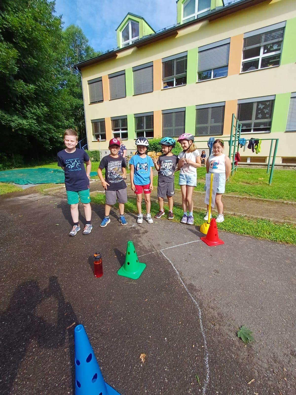 Dopravní výchova na hřišti ZŠ Libchavy - 8