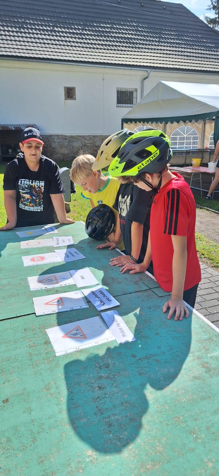 Dopravní výchova na hřišti ZŠ Libchavy - 17