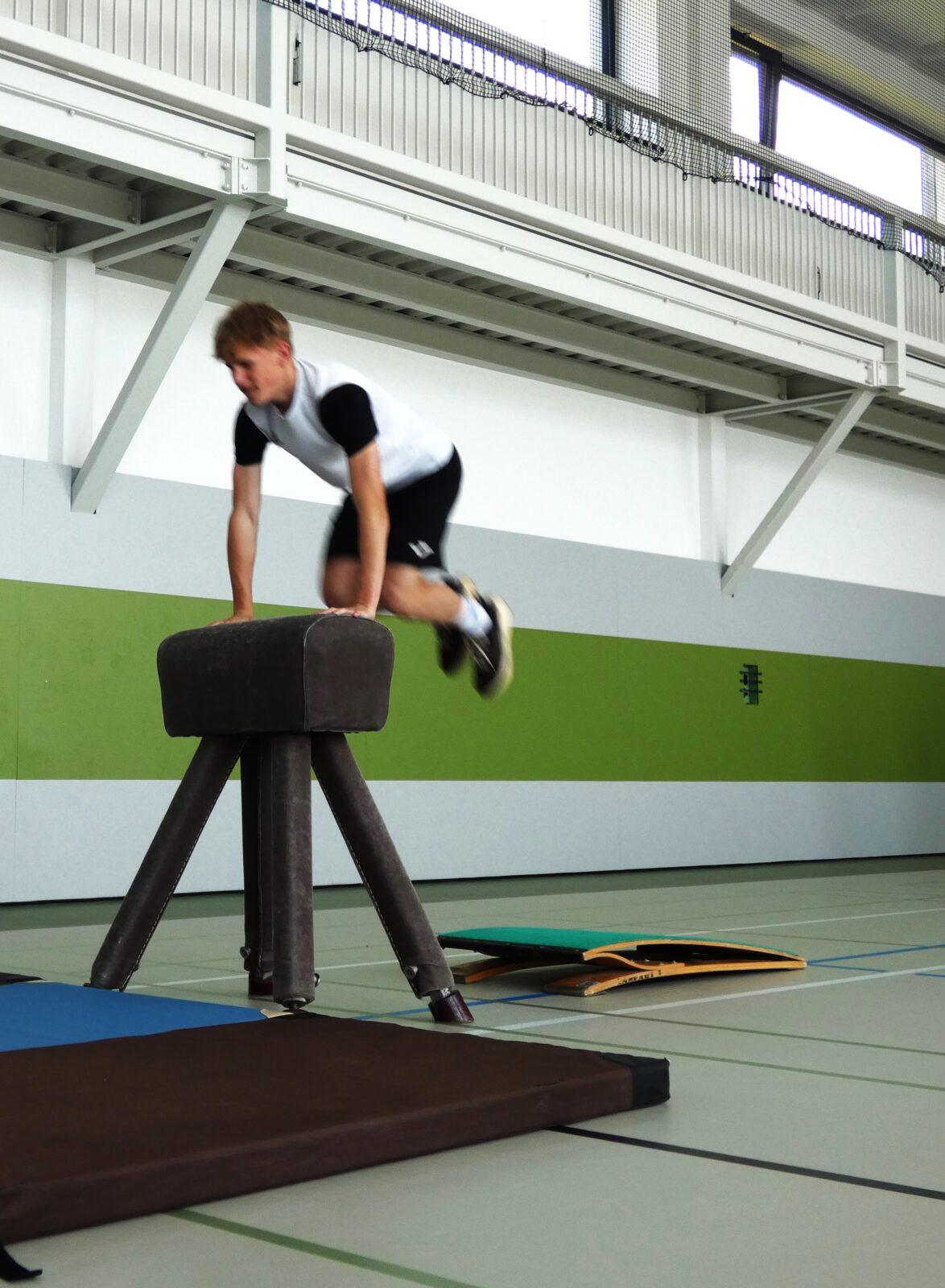 XVIII. ročník Sportovní gymnastiky na II.st. - 3