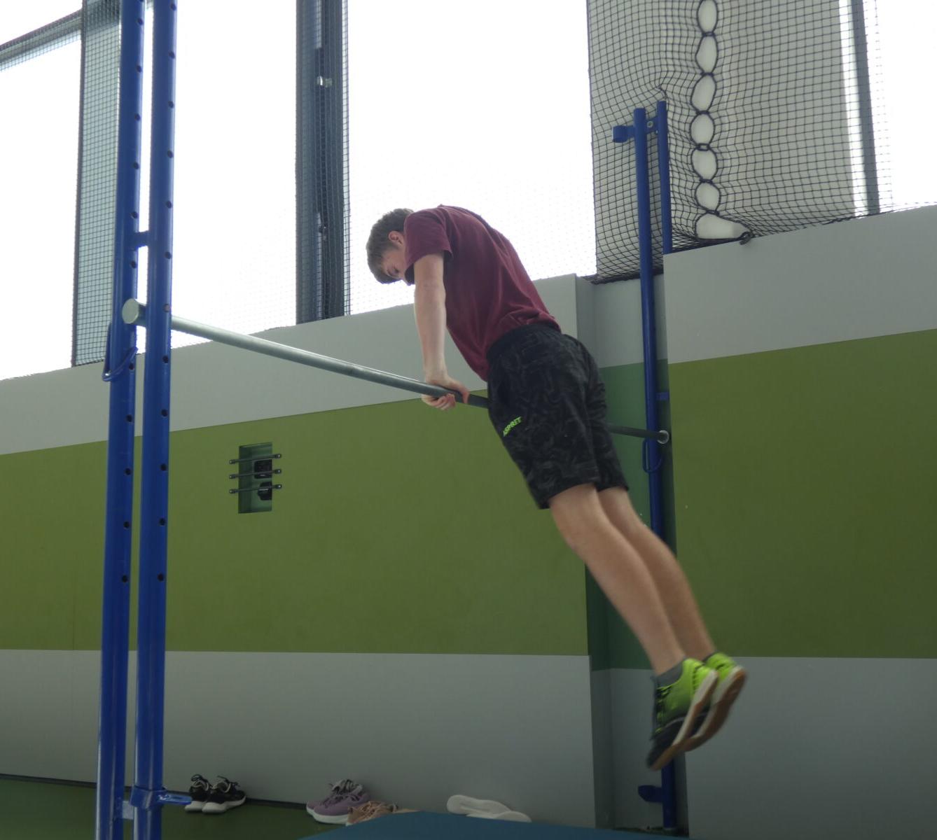 XVIII. ročník SPORTOVNNÍ GYMNASTIKY II.st - 5