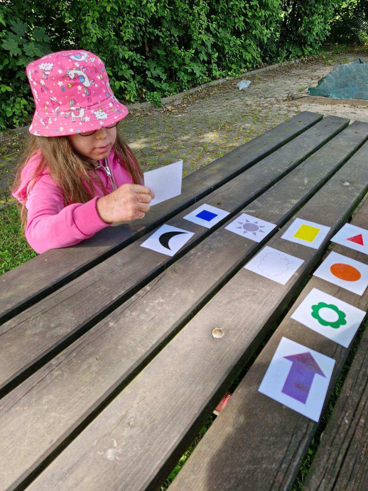 PŘEDŠKOLÁCI VE ŠKOLE - 16