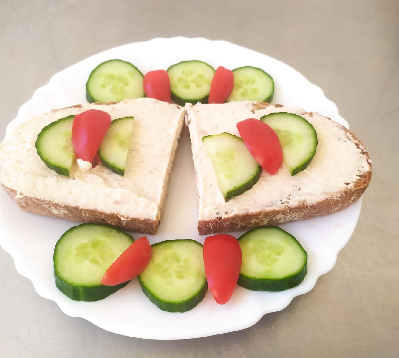 Okénko do školní a školkové kuchyně - 22