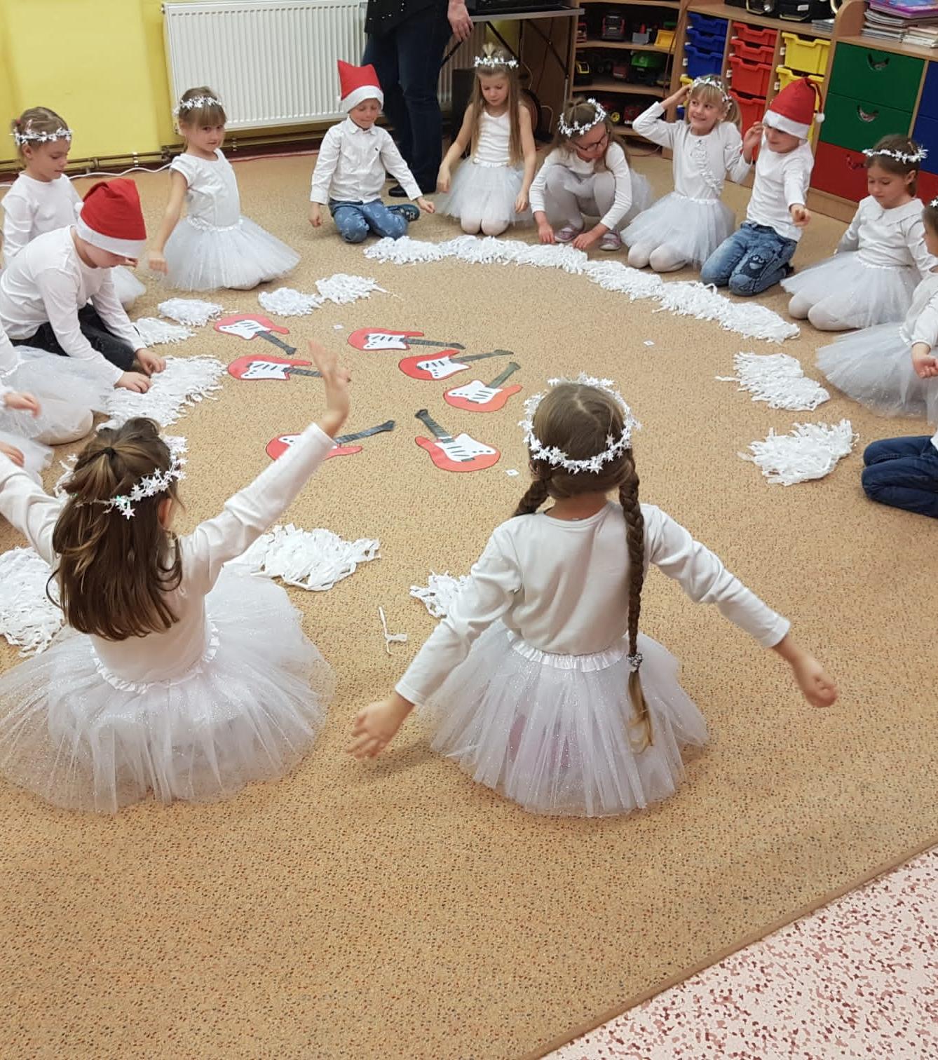 VÁNOČNÍ BESÍDKA - 31