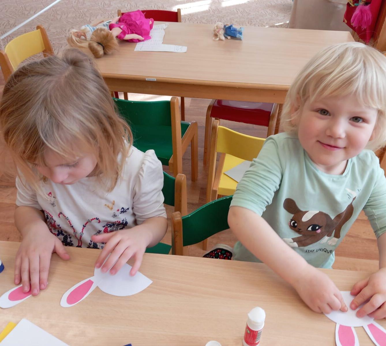 Velikonoční hrátky a vyrábění u dráčků - 9