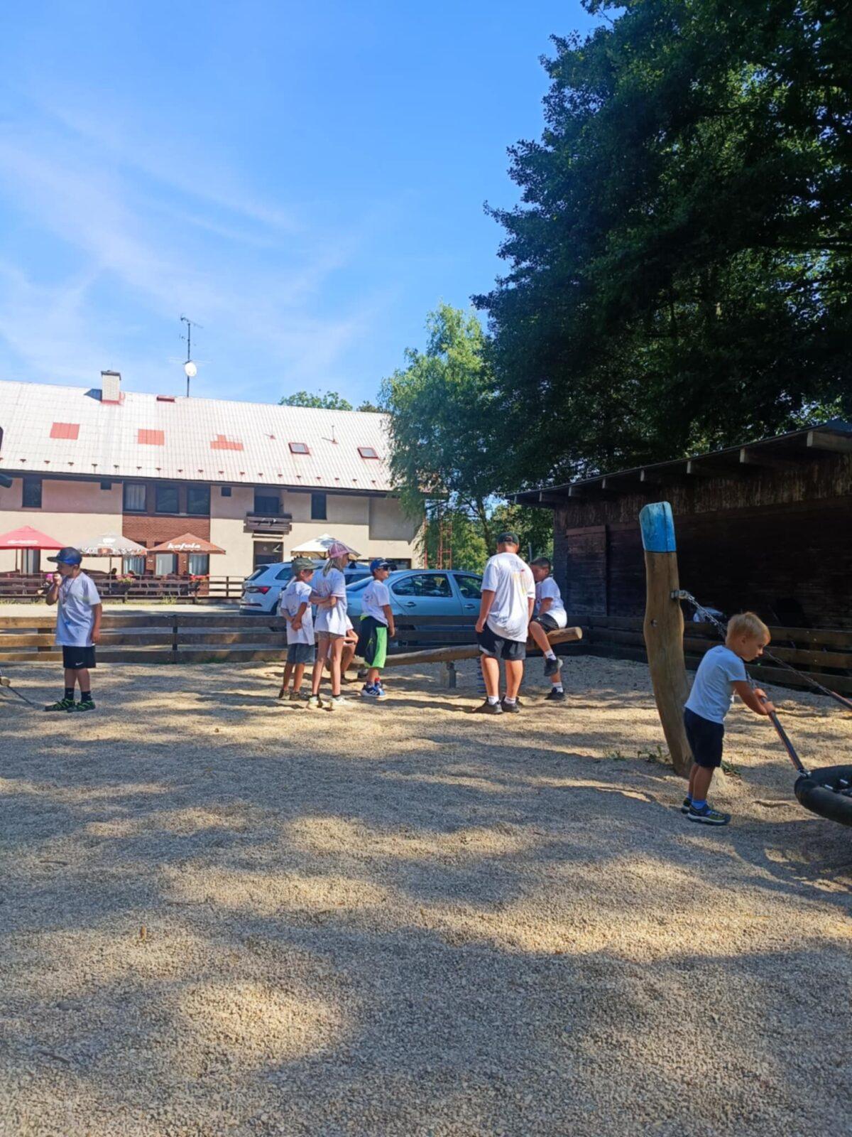 TÝDEN PLNÝ ZÁBAVY II - STŘEDA - 54