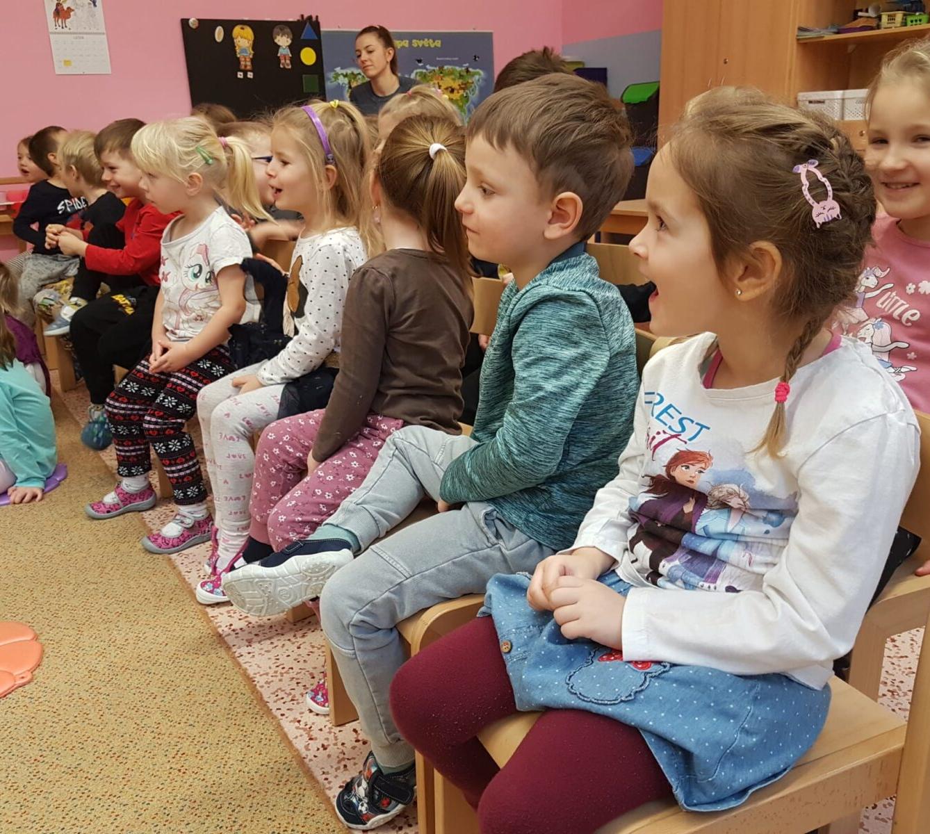 DIVADÉLKO: ,,JAK ZVÍŘÁTKA NAŠLA NOVÝ DOMOV" - 9