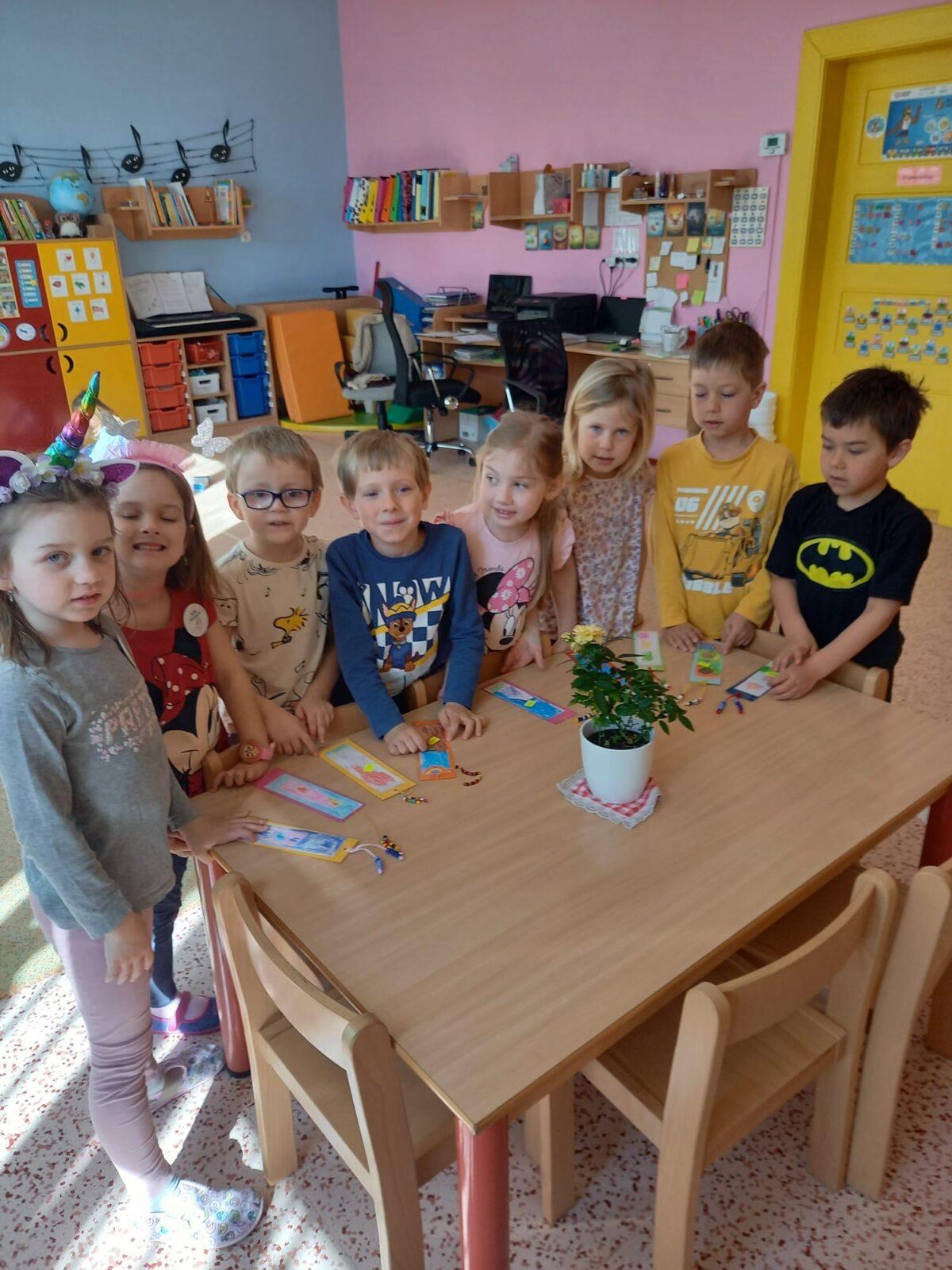 SOVIČKY: TĚŠÍME SE DO ŠKOLY - 21