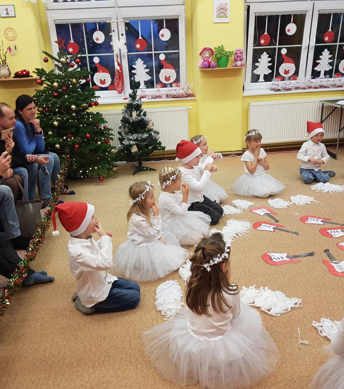 VÁNOČNÍ BESÍDKA - 34