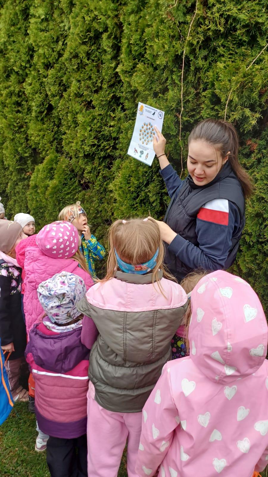 velikonoční stezka+ hledání vajíček na zahradě - 20