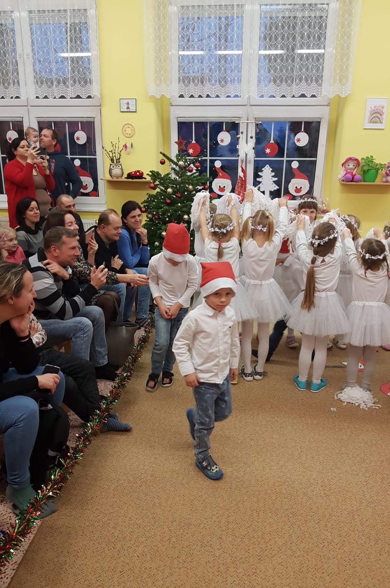 VÁNOČNÍ BESÍDKA - 37