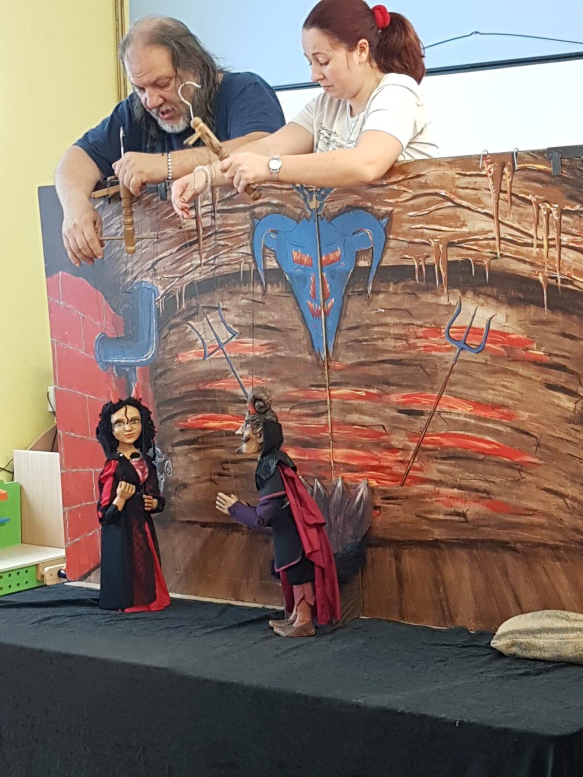 divadýlko: ,,JAK ČERTÍ JELITO A KOPYTO VAŘILI VTIPNOU KAŠI" - 10