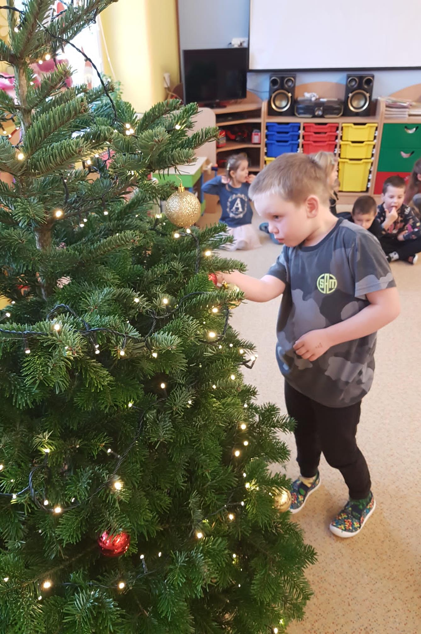 ADVENTNÍ ČAS VE ŠKOLCE - 49