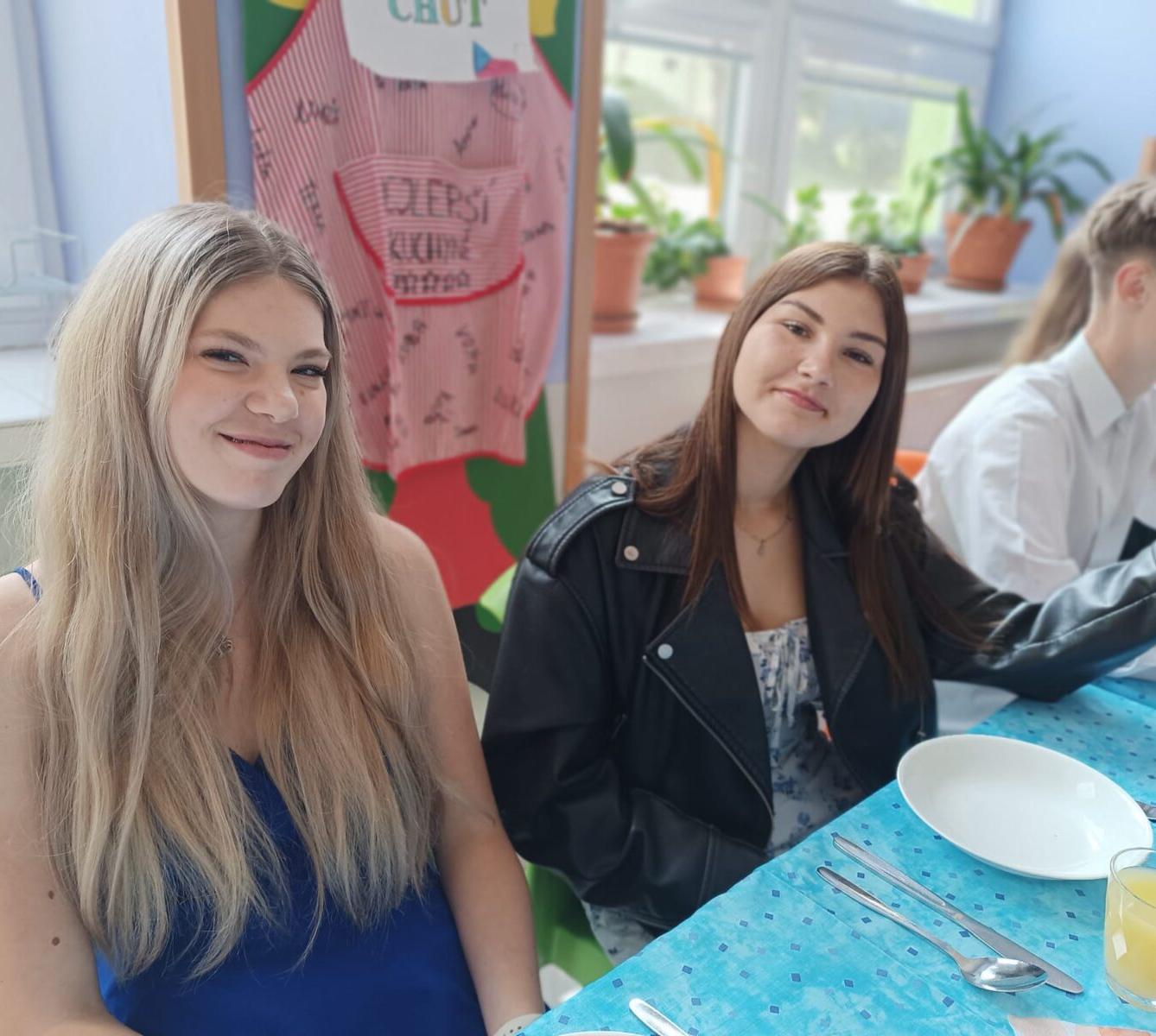 Slavnostní oběd 9. B - 12