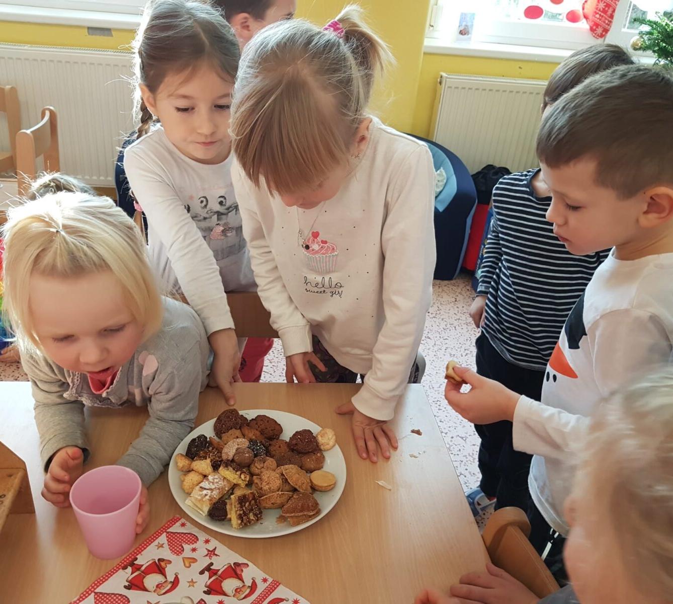 JEŽÍŠEK VE ŠKOLCE - 30