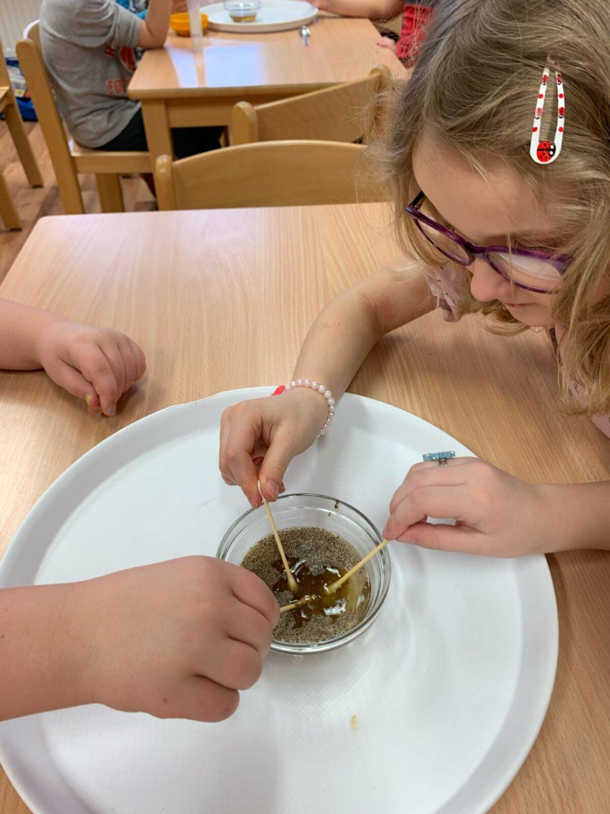 pokusy s vodou - námořníci - 21