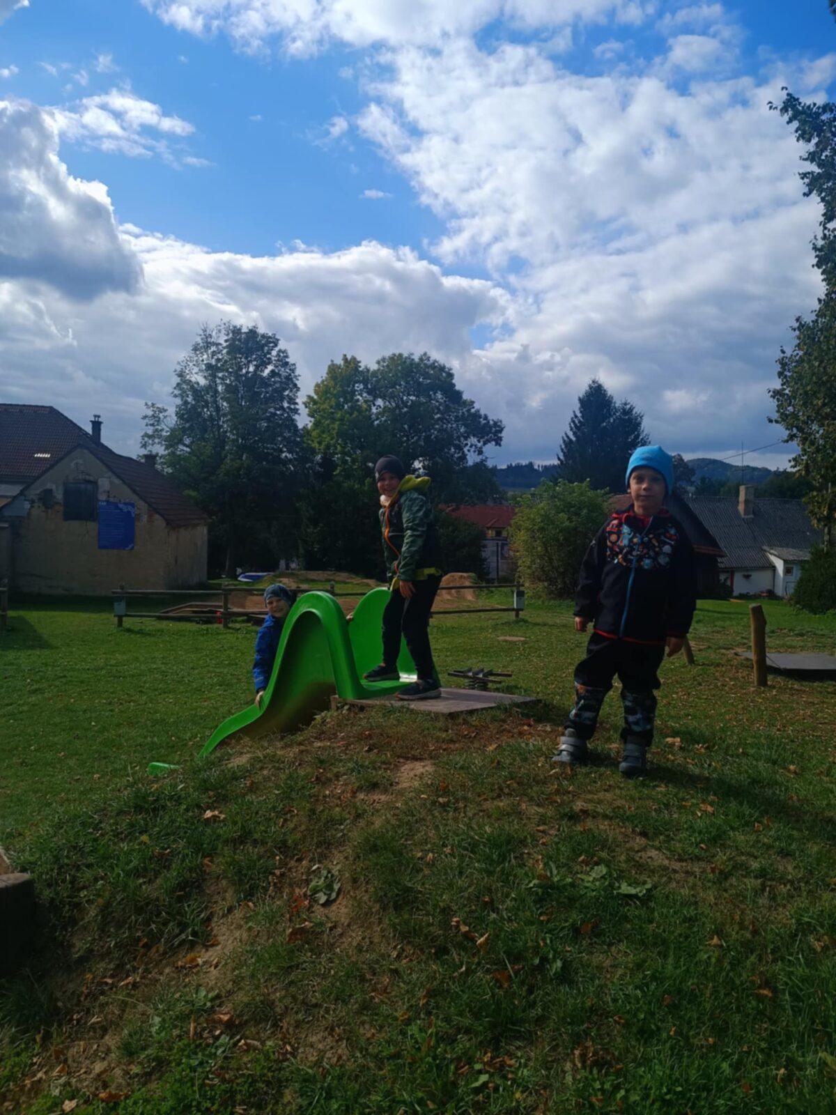 ŠKOLNÍ DRUŽINA - 2. ODDĚLENÍ -PODZIM - 95