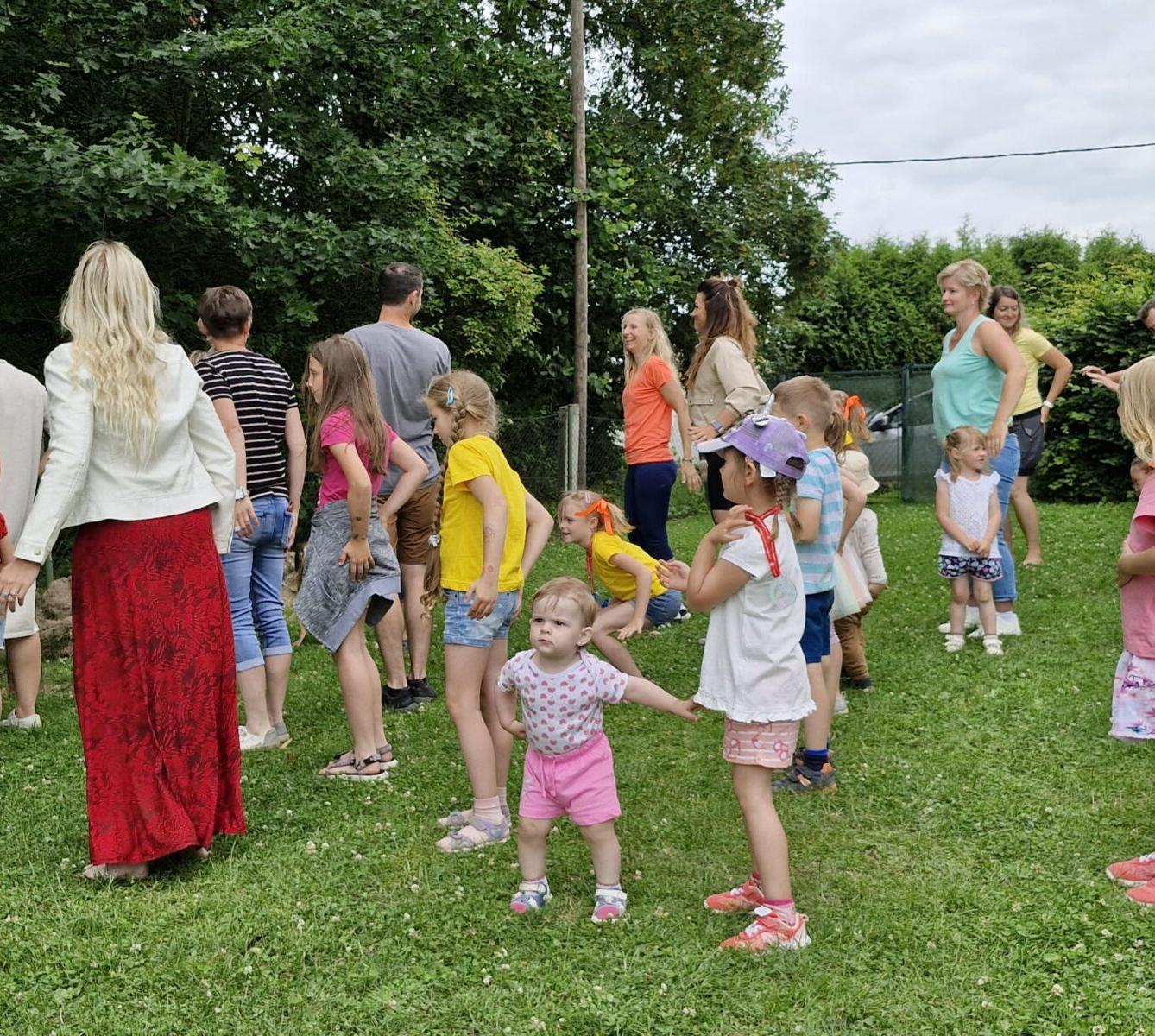 ZAHRADNÍ SLAVNOST - 41