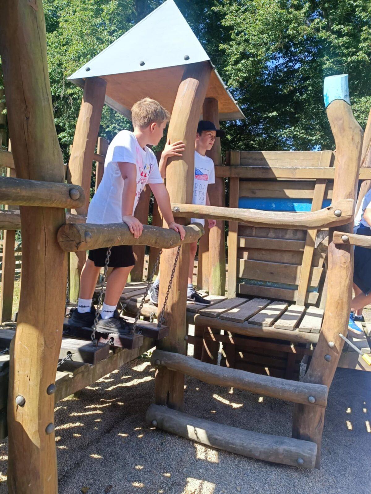 TÝDEN PLNÝ ZÁBAVY II - STŘEDA - 75