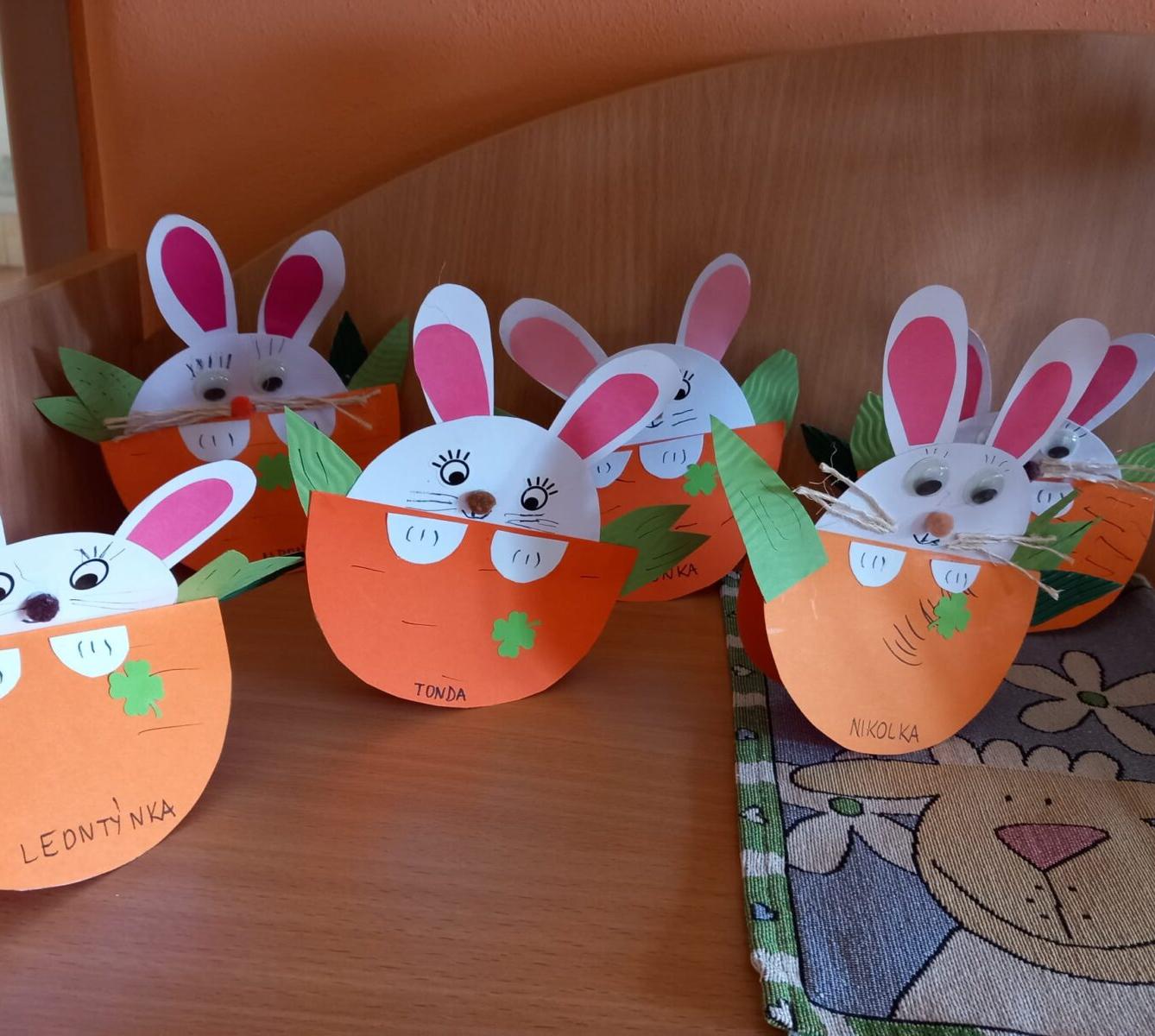 Velikonoční hrátky a vyrábění u dráčků - 13