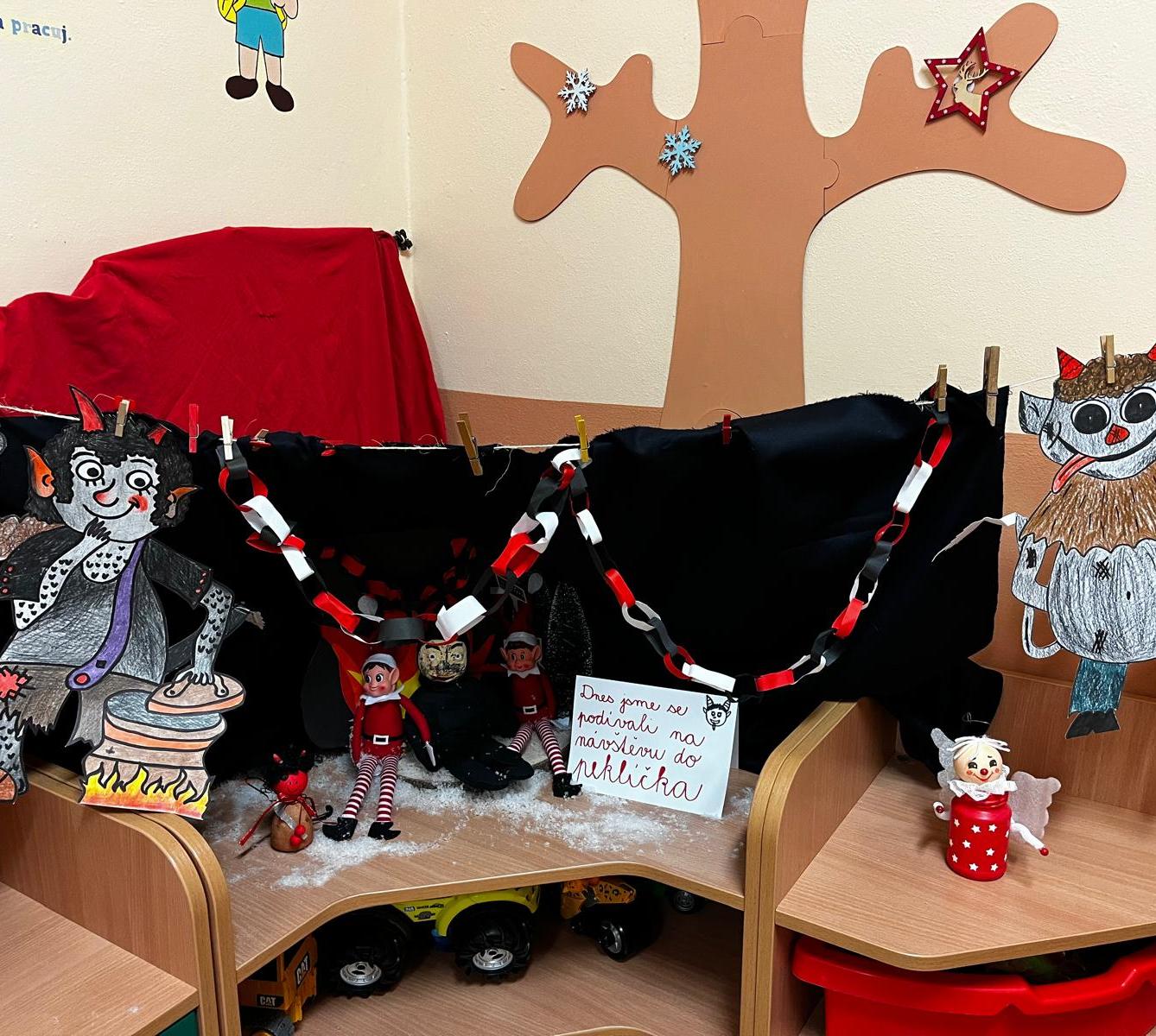 skřítci tropí neplechu - 24