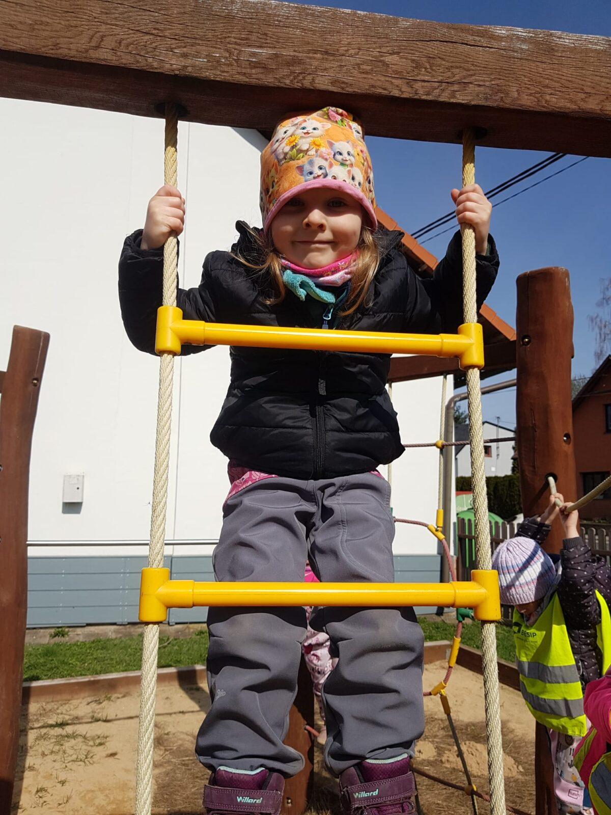 užíváme si pobyt venku - 37