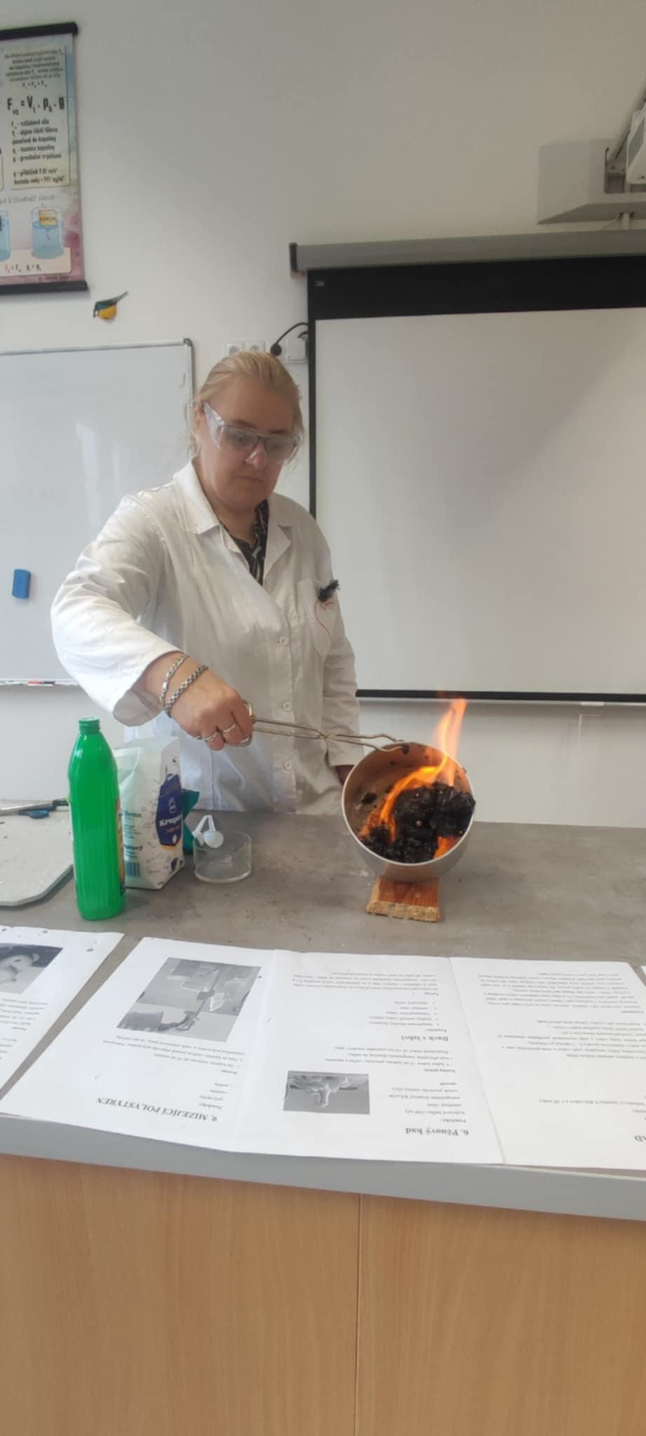 Dílny - Zábavné pokusy - 12