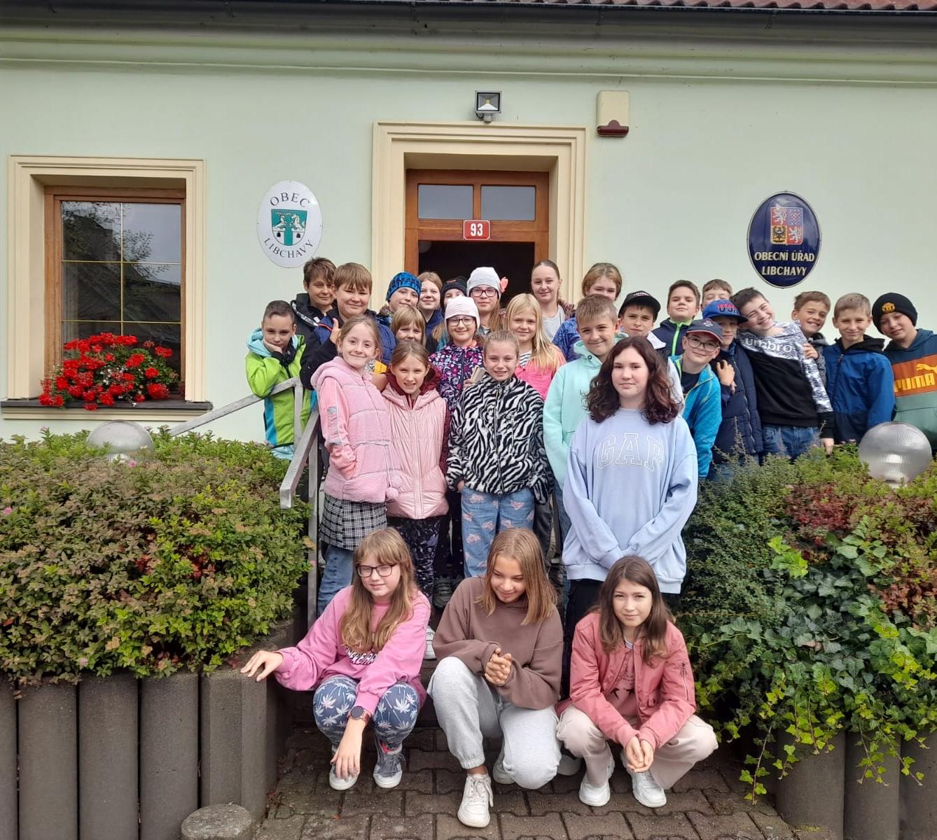 "Páťáci" v knihovně - 1